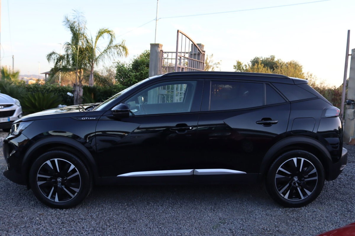 Peugeot 2008 PureTech 130 S&S EAT8 GT Line (8)