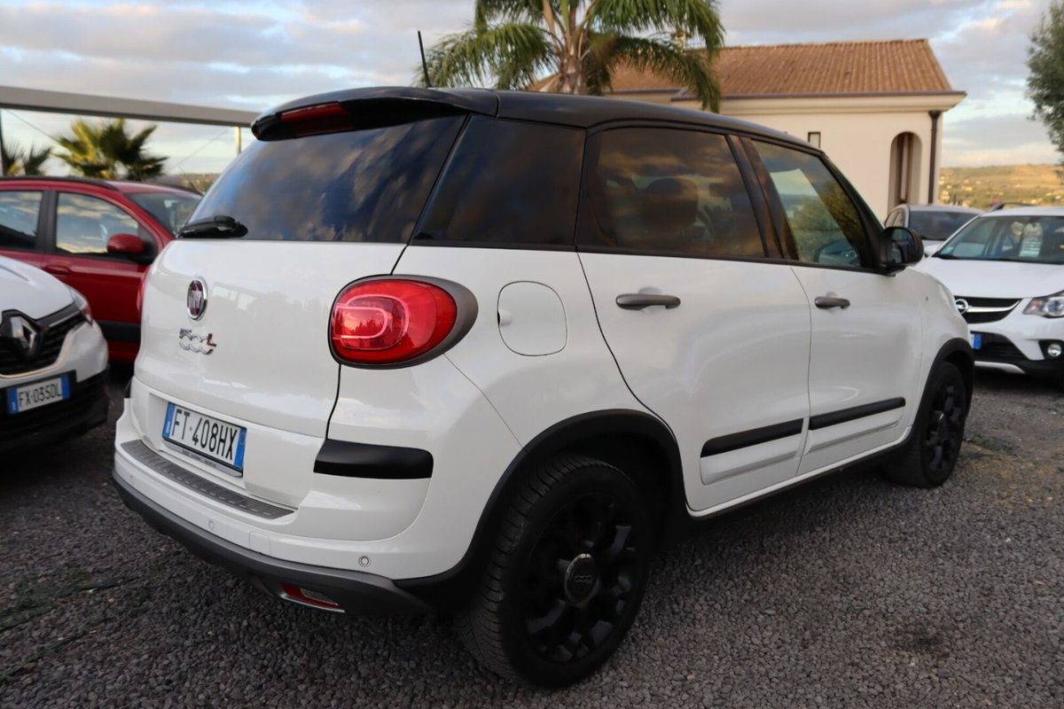 Fiat 500L 1.4 95 CV Mirror (4)