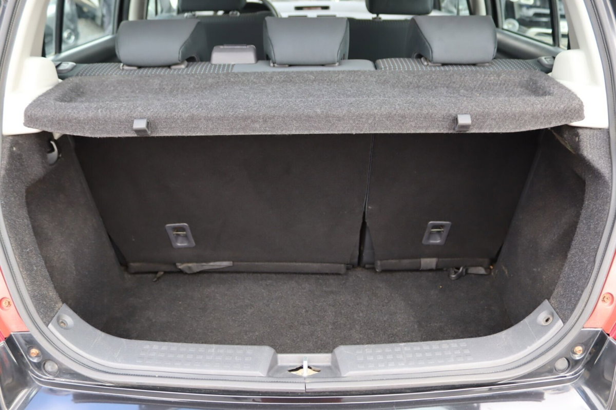 Suzuki Swift 1.3 5p. GLX (15)