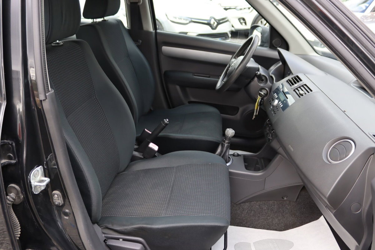 Suzuki Swift 1.3 5p. GLX (18)
