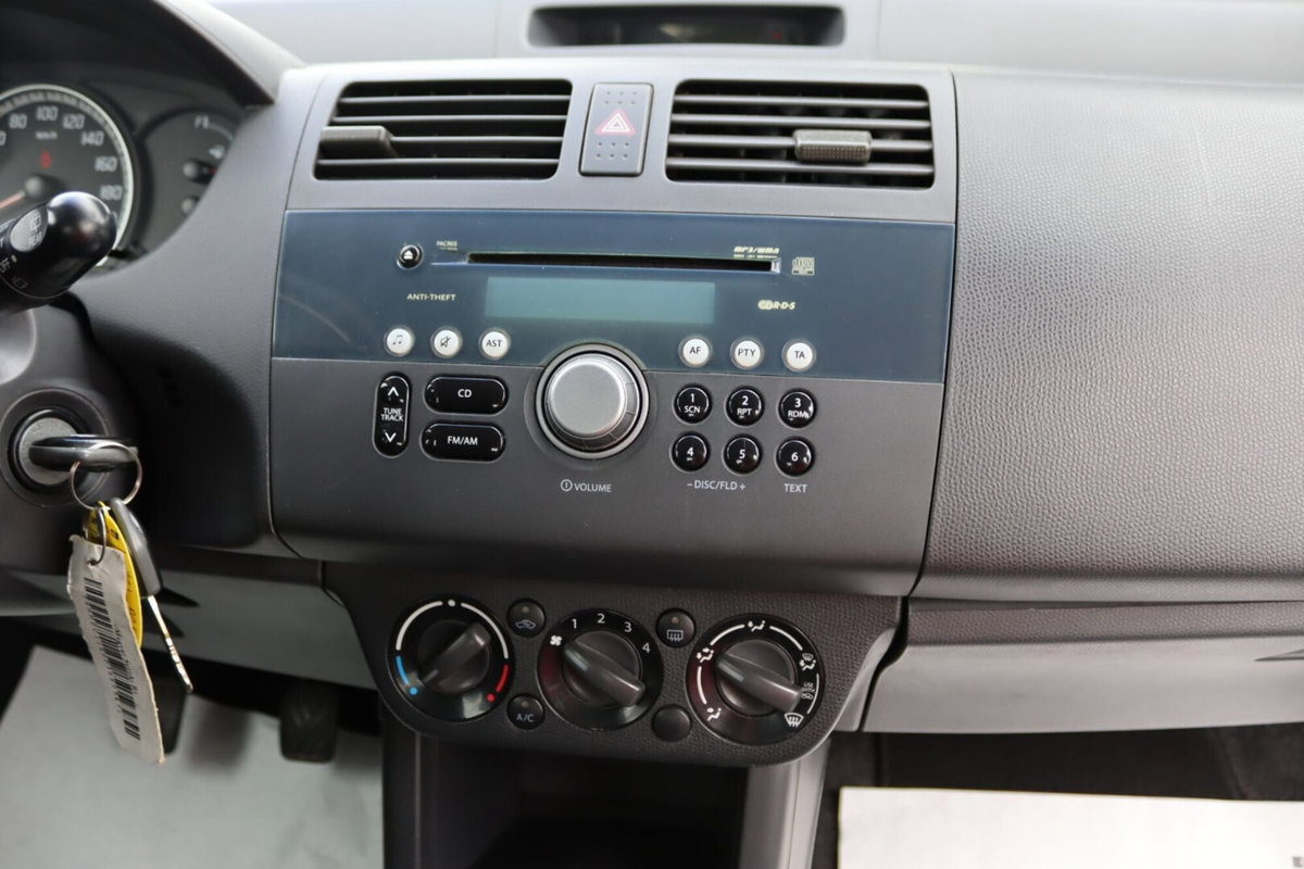 Suzuki Swift 1.3 5p. GLX (20)