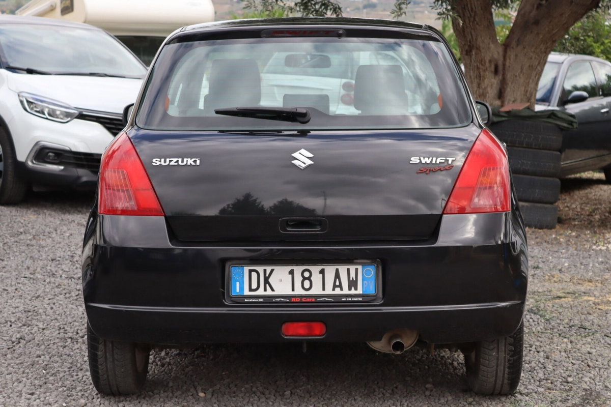 Suzuki Swift 1.3 5p. GLX (4)