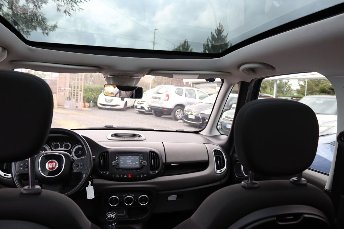 Fiat 500L Living 1.6 Multijet 120 CV Business (19)