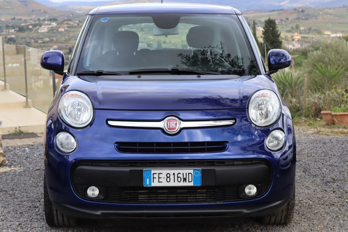 Fiat 500L Living 1.6 Multijet 120 CV Business (3)