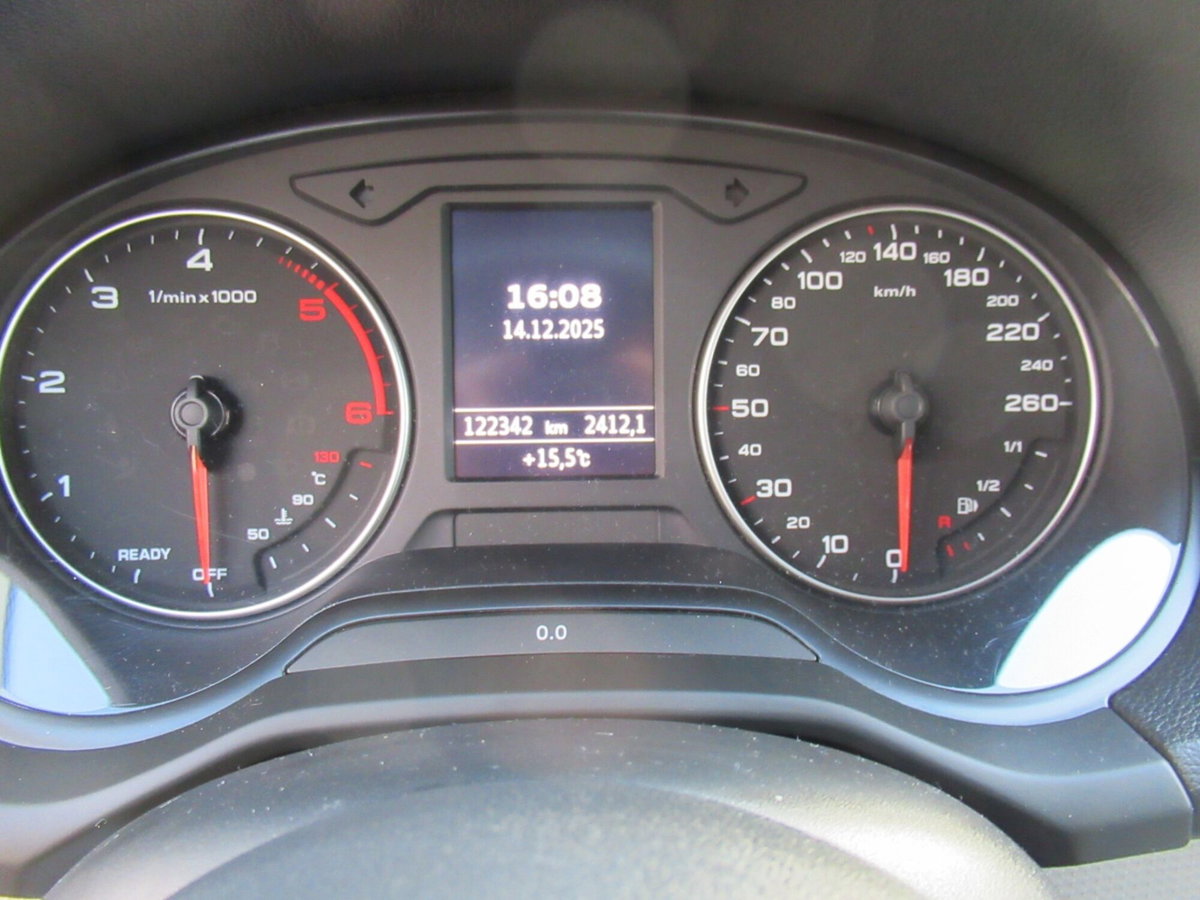 Audi Q2 Q2 1.6 TDI Business (10)
