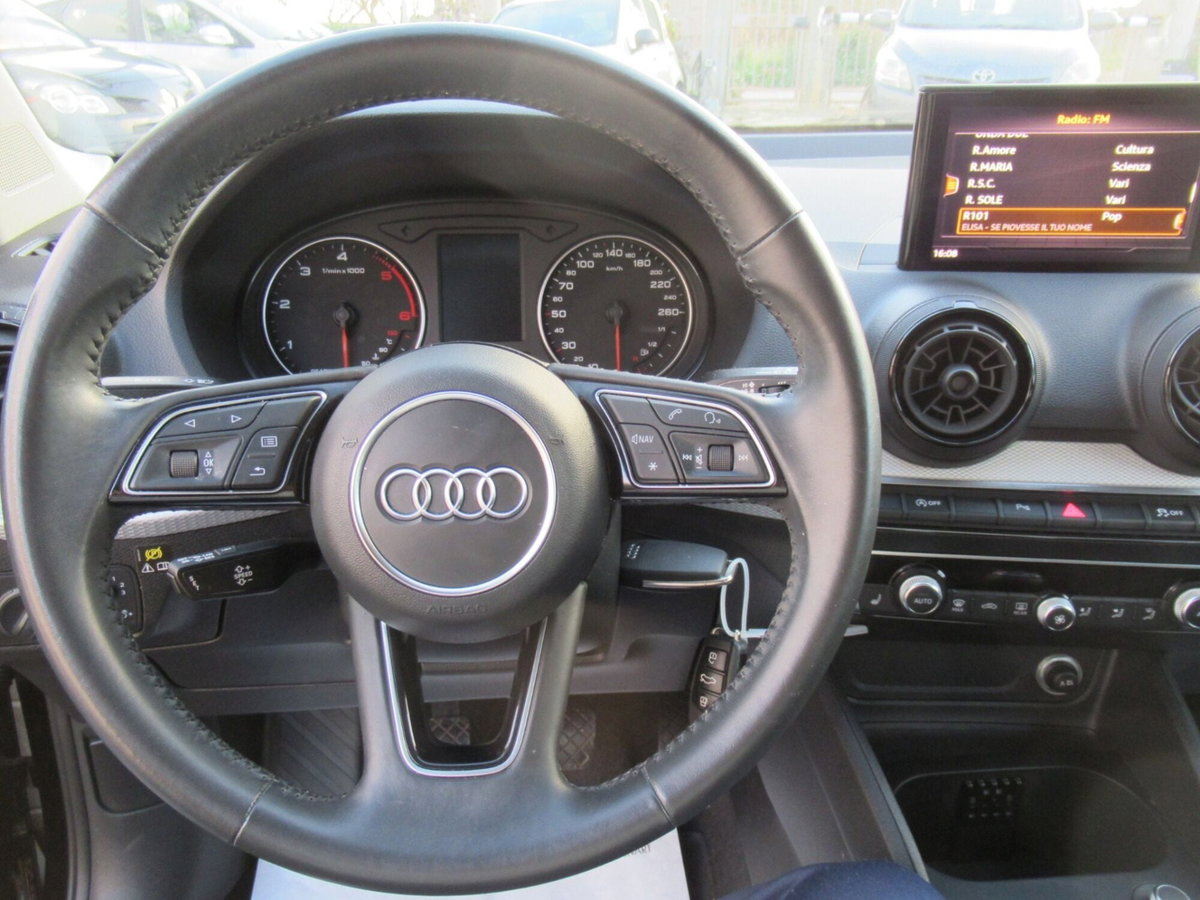 Audi Q2 Q2 1.6 TDI Business (11)
