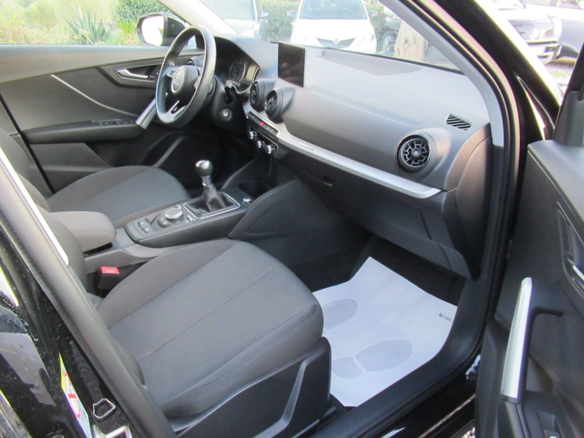 Audi Q2 Q2 1.6 TDI Business (19)