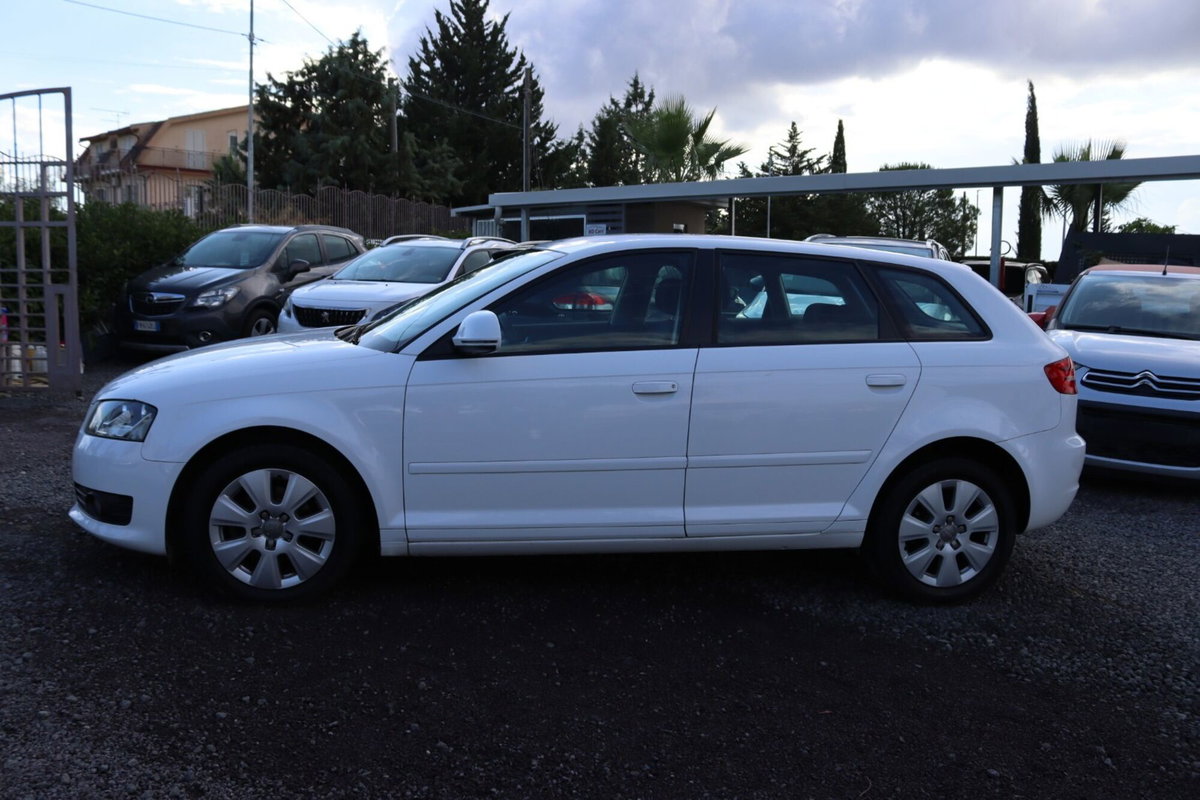 Audi A3 1.6 TDI 90 CV CR F.AP. Ambition (4)