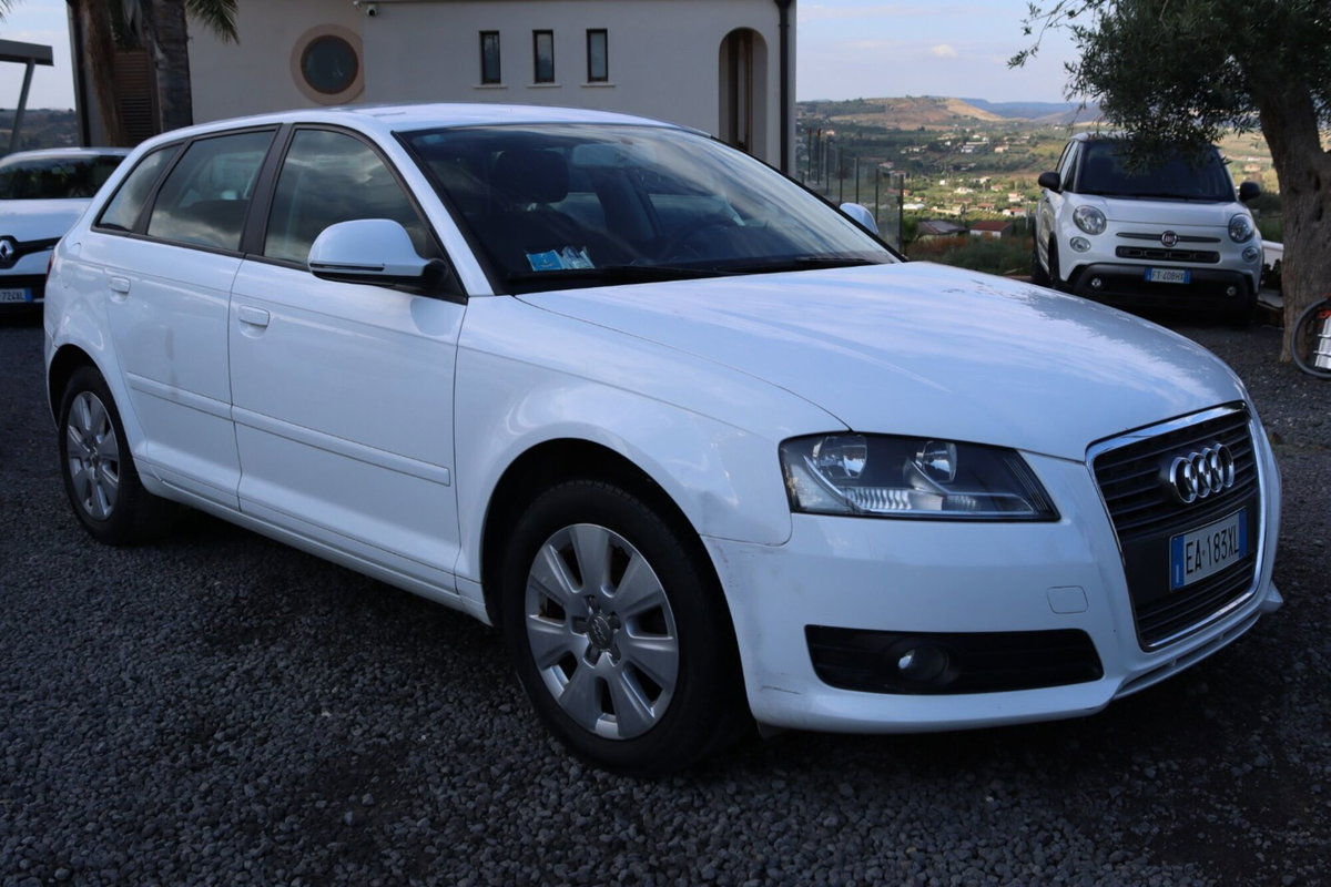 Audi A3 1.6 TDI 90 CV CR F.AP. Ambition (8)
