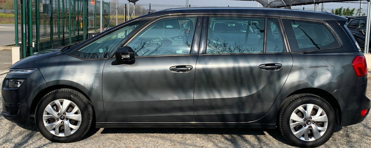 Citroen Grand C4 Picasso BlueHDi 120 S&S Exclusive (6)