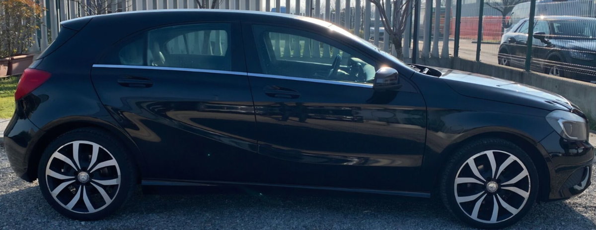 Mercedes-Benz Classe A 180 CDI Premium (4)