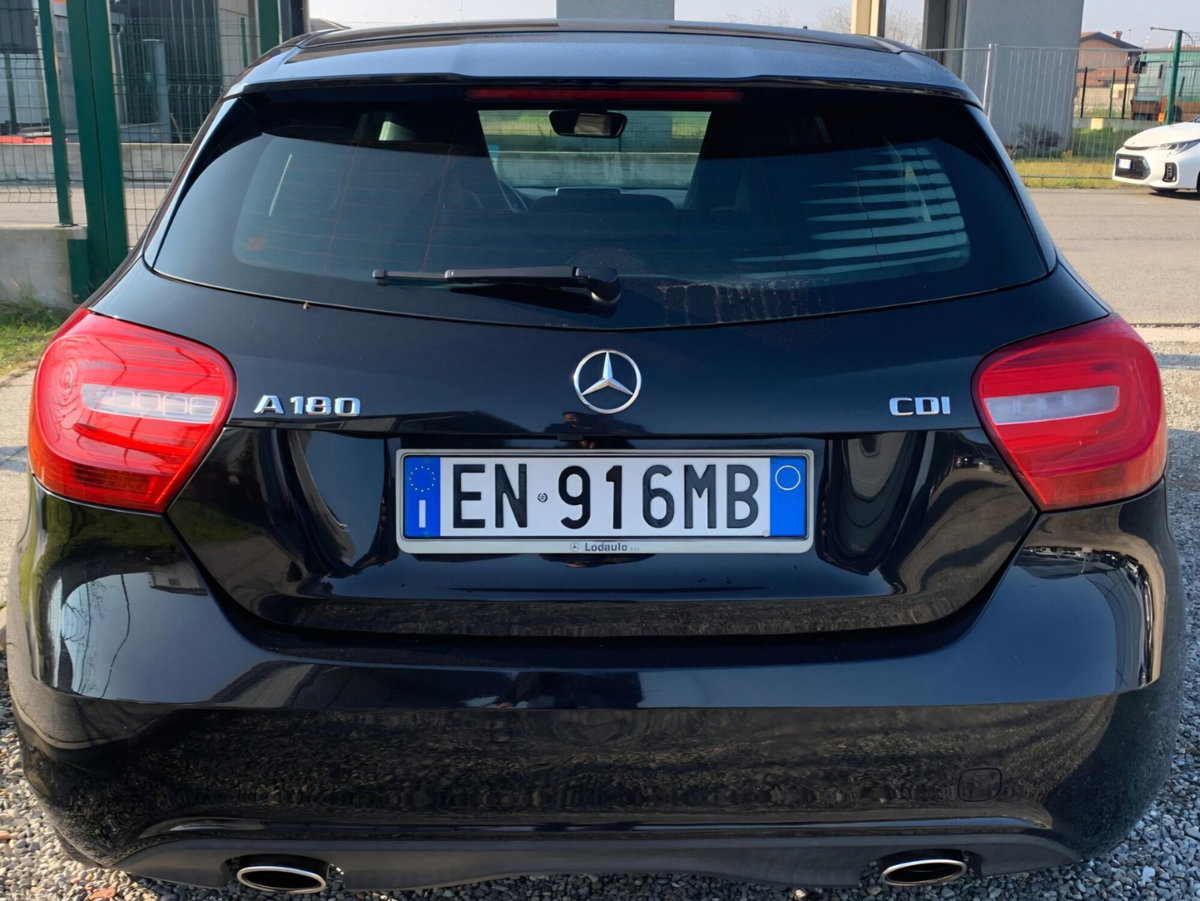 Mercedes-Benz Classe A 180 CDI Premium (5)