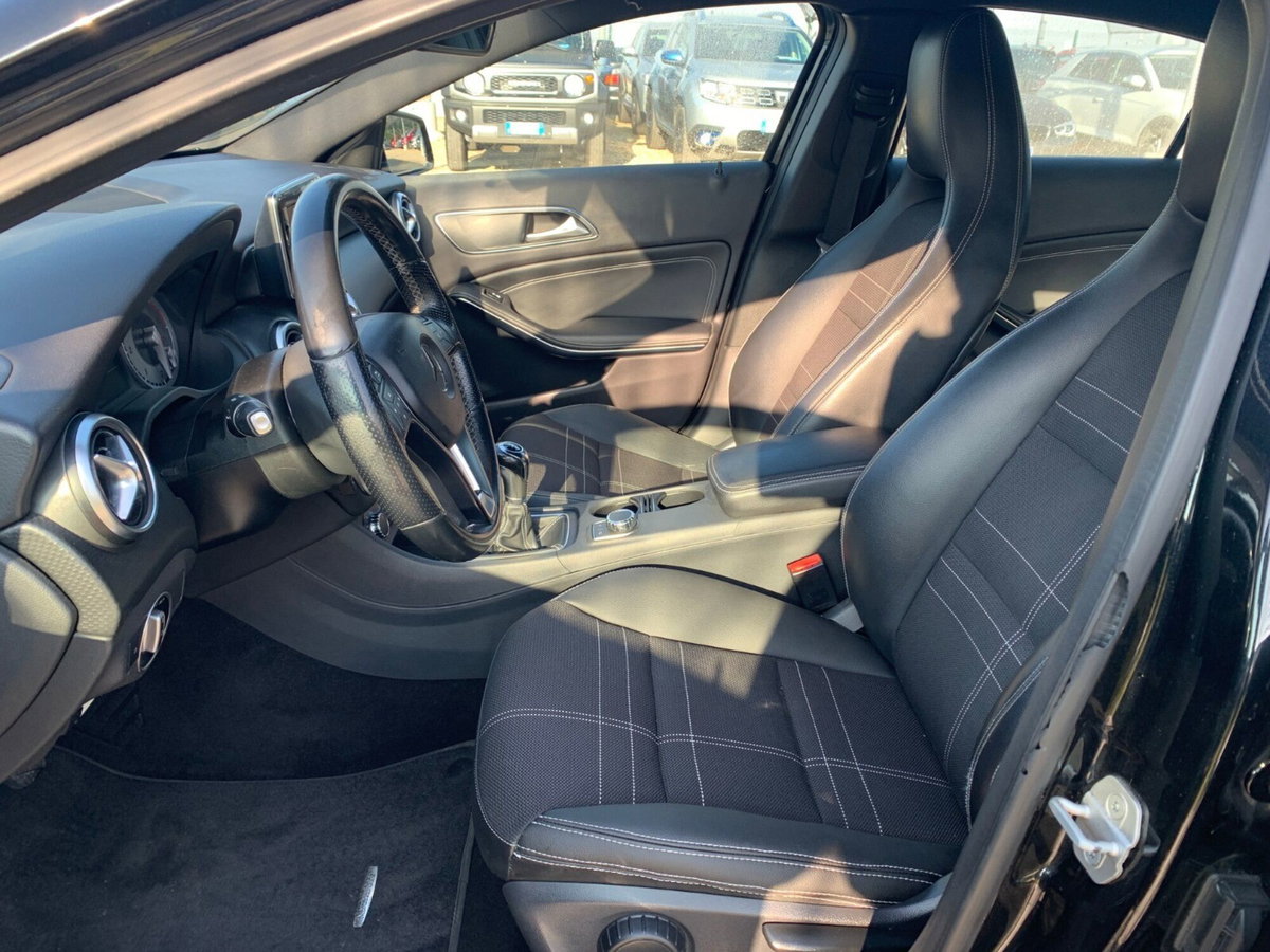 Mercedes-Benz Classe A 180 CDI Premium (8)