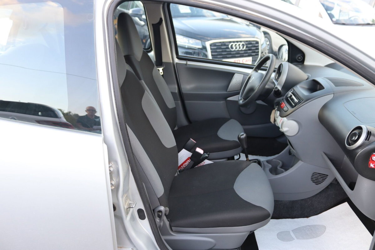 Peugeot 107 68CV 5p. Urban Move (15)