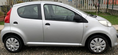 Peugeot 107 68CV 5p. Urban Move (3)