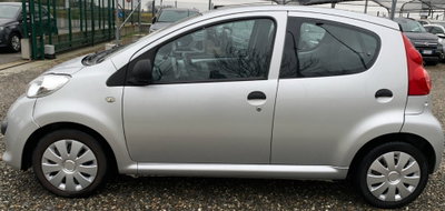 Peugeot 107 68CV 5p. Urban Move (7)