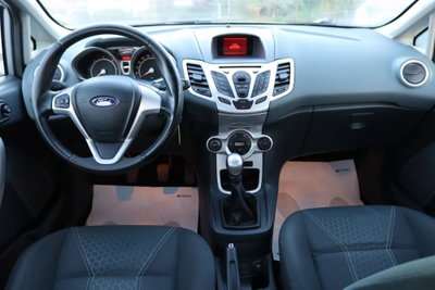 Ford Fiesta 1.4 TDCi 5p. Titanium (15)