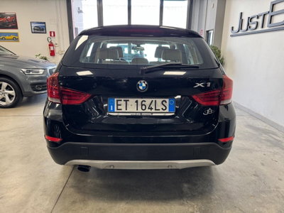 BMW X1 sDrive16d Sport Line (5)