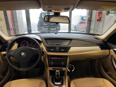 BMW X1 sDrive16d Sport Line (8)
