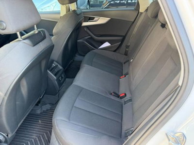 Audi A4 Avant 2.0 TDI 150 CV Sport (7)