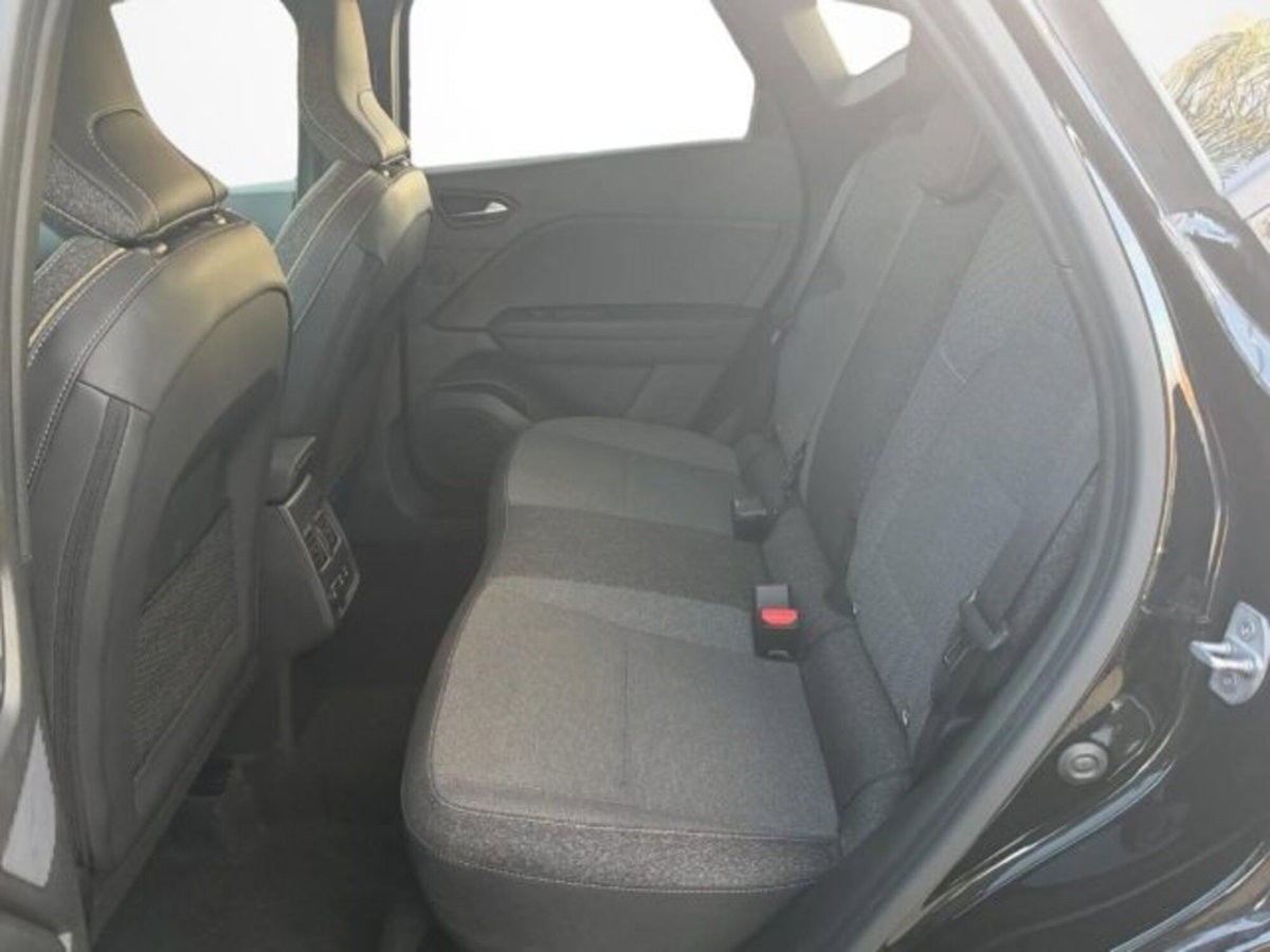 Renault Captur TCe 90 CV Techno (9)