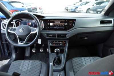 Volkswagen Taigo 1.0 tsi R-Line 115cv (10)