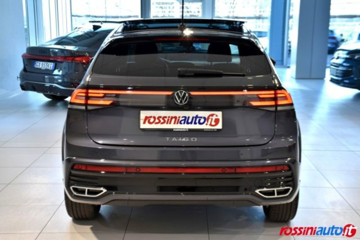 Volkswagen Taigo 1.0 tsi R-Line 115cv (4)