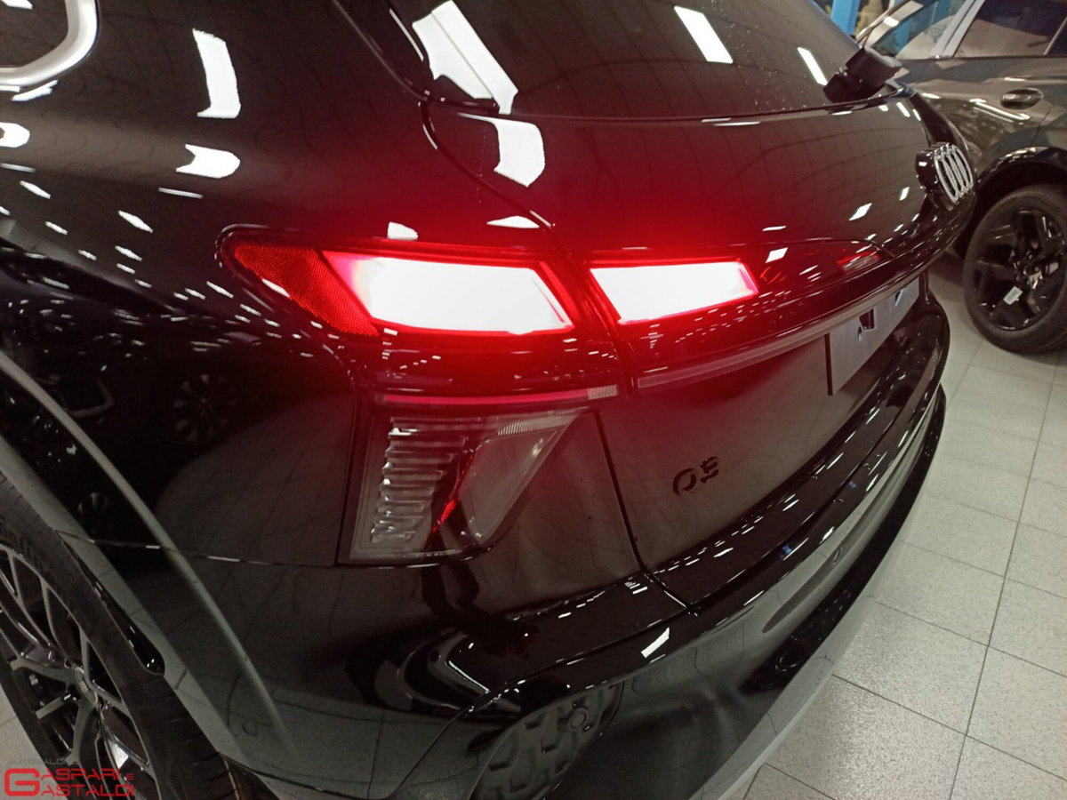 Audi Q3 Sportback 35 TDI quattro S tronic S line edition (17)