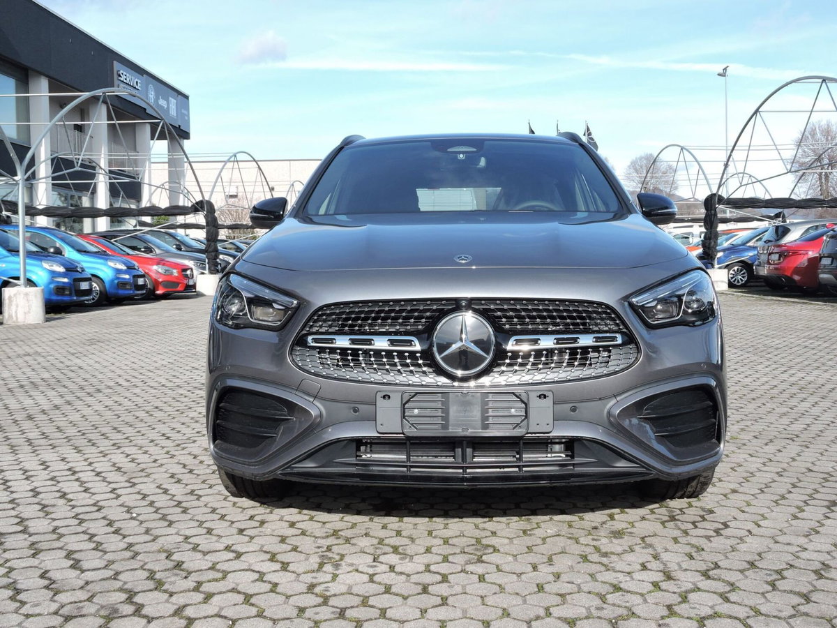 Mercedes-Benz GLA SUV 200 d AMG Line Premium Plus 4matic auto (2)