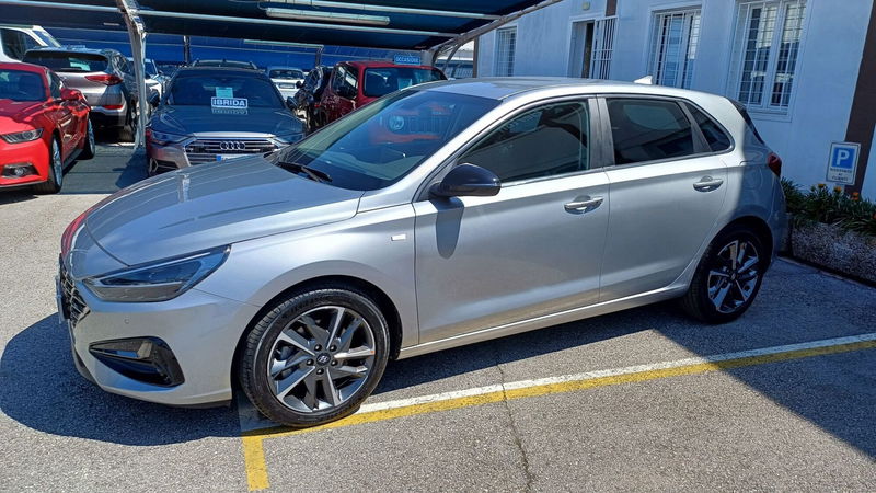 Hyundai i30 Fastback 1.0 T-GDI iMT 48V Prime