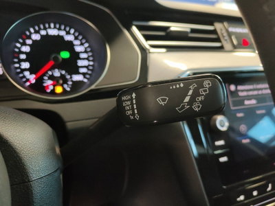 Volkswagen Passat Variant 2.0 TDI SCR 122 CV EVO DSG Business (18)