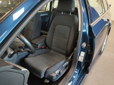 Volkswagen Passat Variant 2.0 TDI SCR 122 CV EVO DSG Business (4)