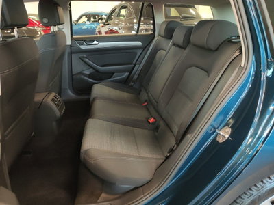 Volkswagen Passat Variant 2.0 TDI SCR 122 CV EVO DSG Business (6)