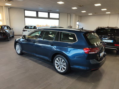 Volkswagen Passat Variant 2.0 TDI SCR 122 CV EVO DSG Business (9)