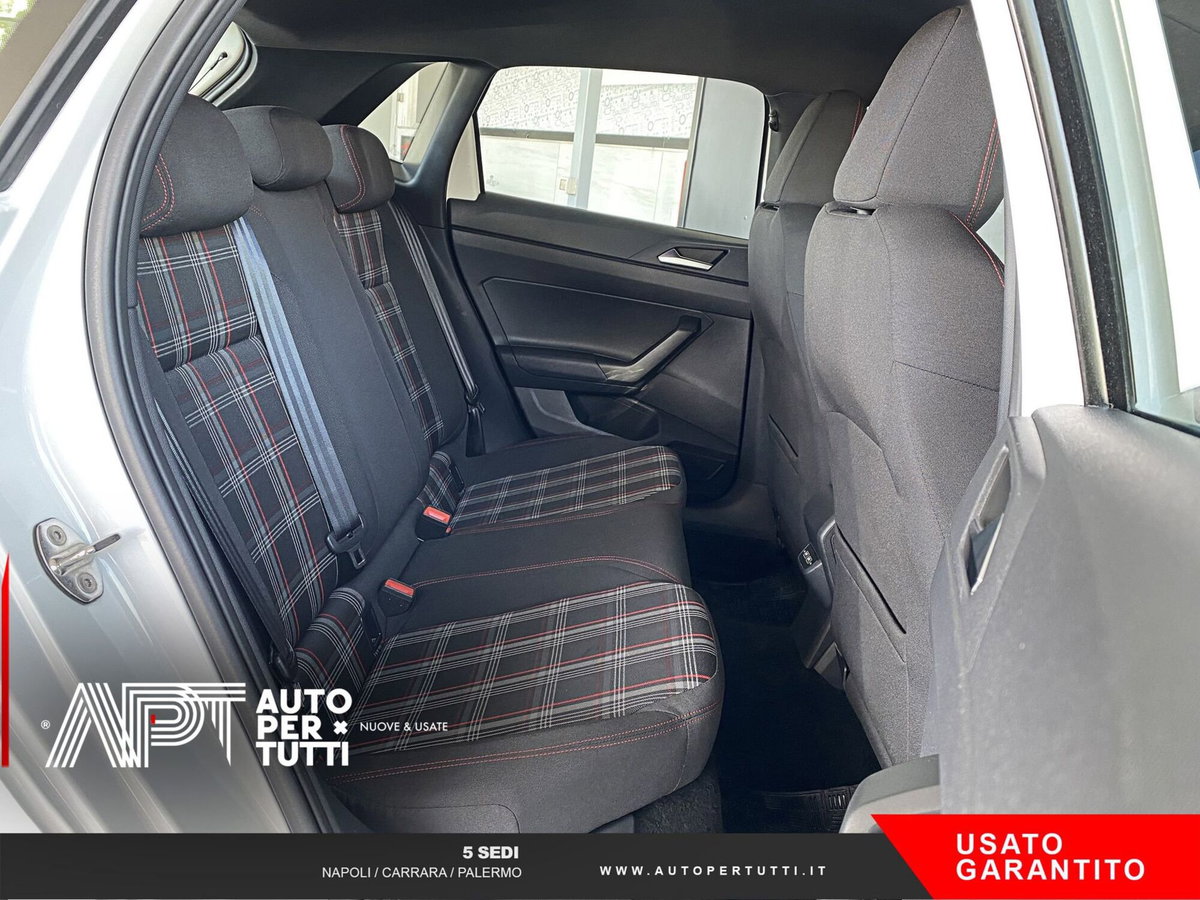 Volkswagen Polo 2.0 TSI DSG GTI BlueMotion Technology (17)