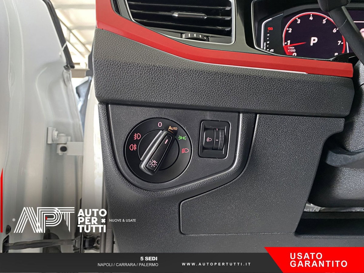 Volkswagen Polo 2.0 TSI DSG GTI BlueMotion Technology (8)