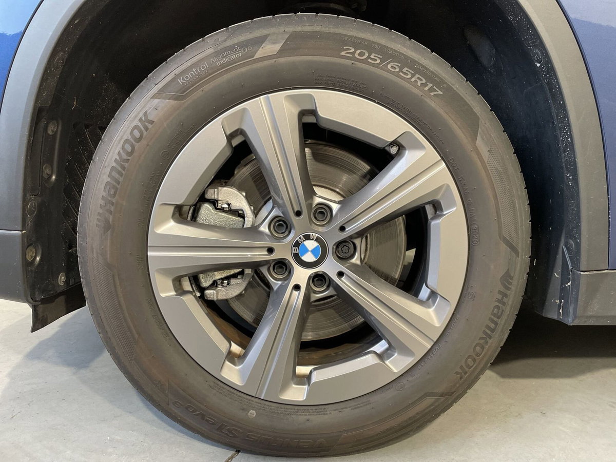 BMW X1 sDrive 20i Msport (8)
