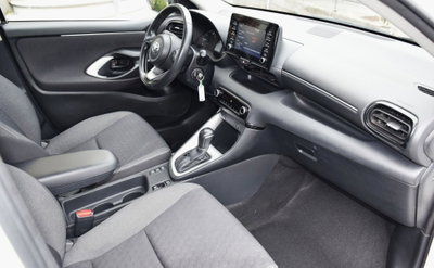 Toyota Yaris 1.5 Hybrid 5 porte Energy (10)