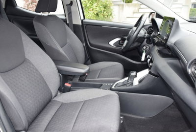 Toyota Yaris 1.5 Hybrid 5 porte Energy (11)