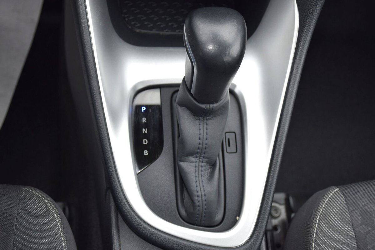Toyota Yaris 1.5 Hybrid 5 porte Energy (18)