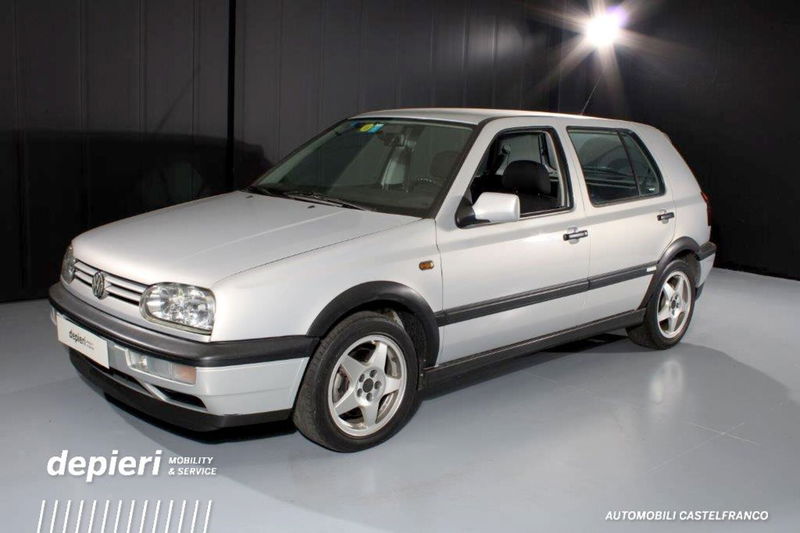 Volkswagen Golf 2.0 16V cat 5p GTI 20 Years Edition