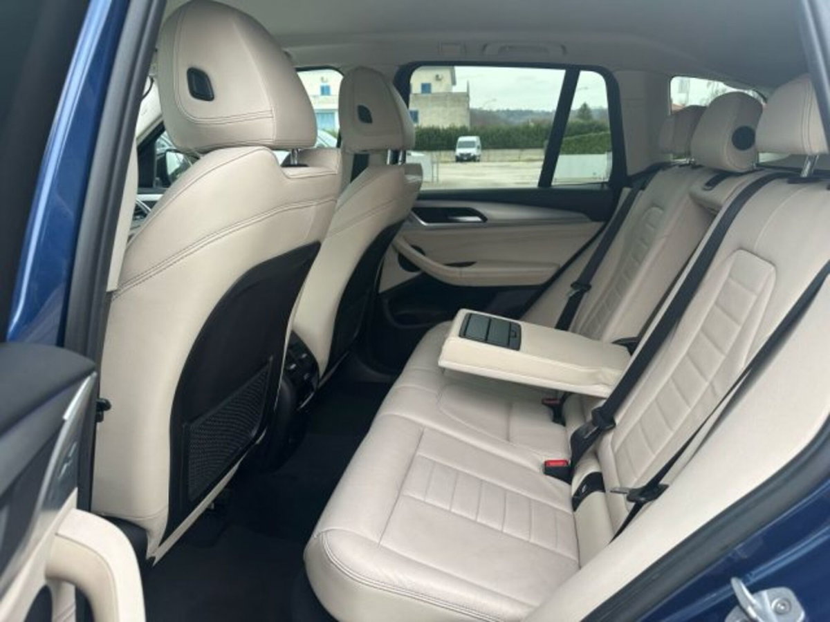 BMW X3 xDrive20d xLine (12)