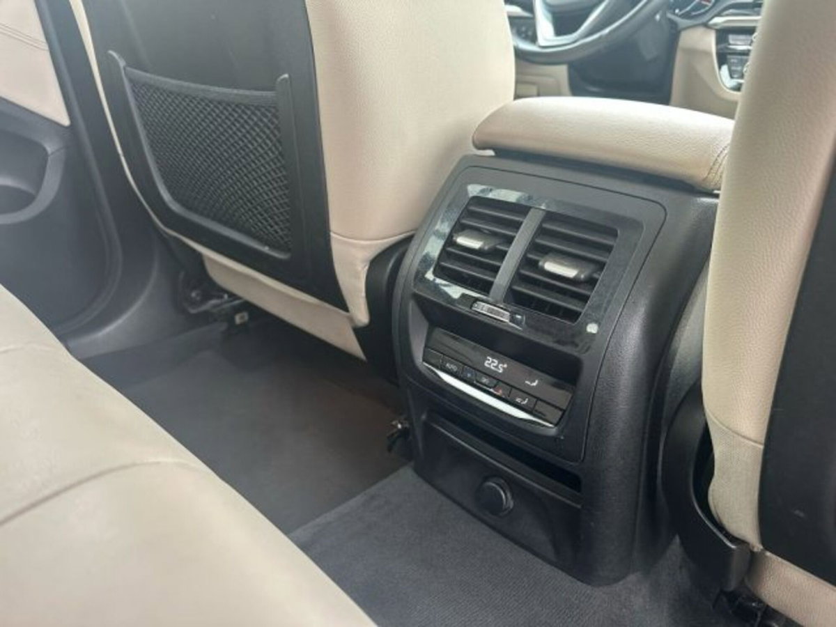 BMW X3 xDrive20d xLine (14)