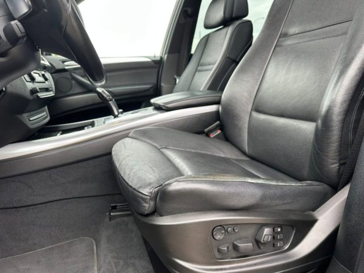 BMW X5 xDrive30d Futura (13)