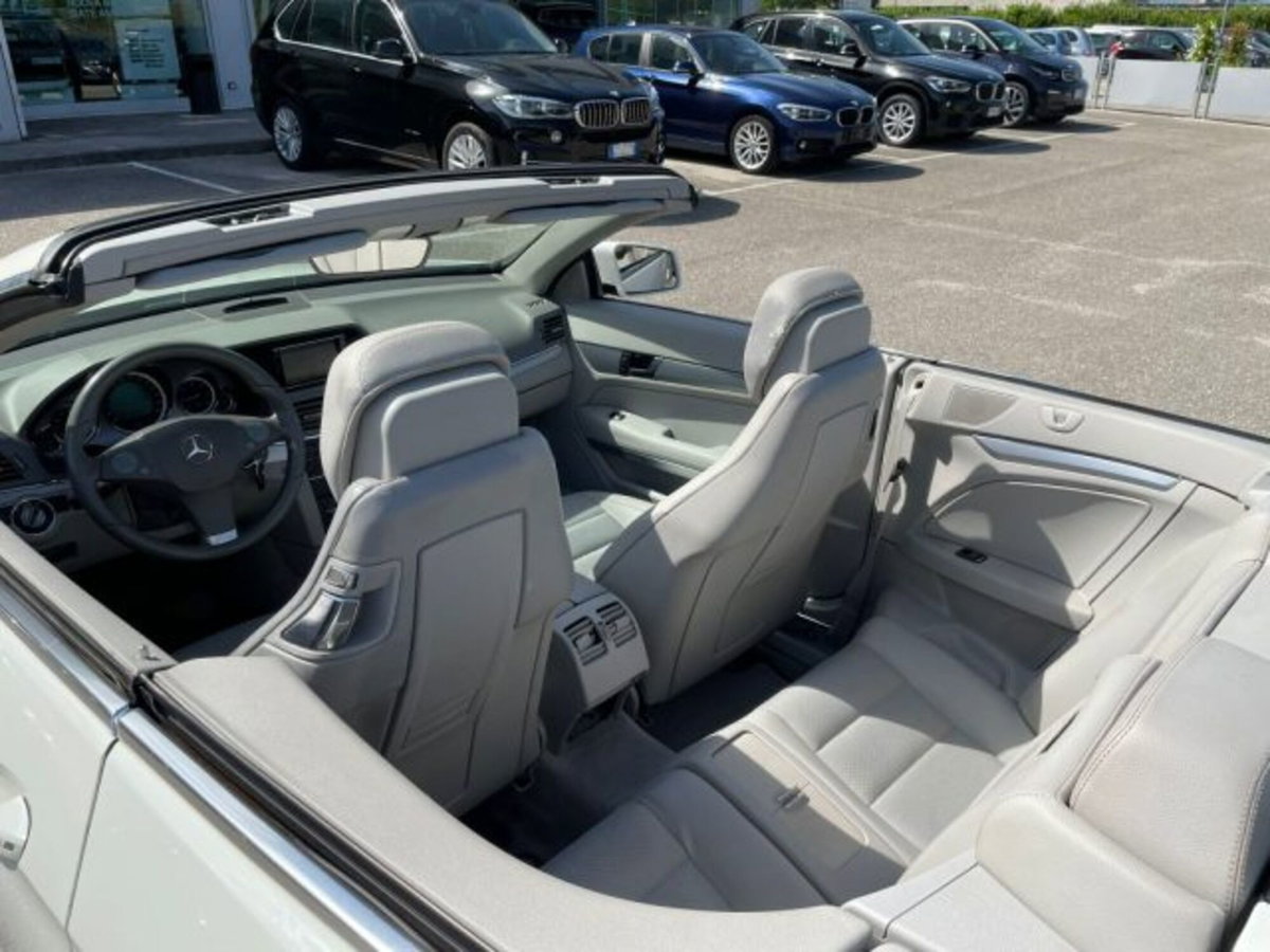 Mercedes-Benz Classe E Cabrio 220 CDI Cabrio Executive (13)