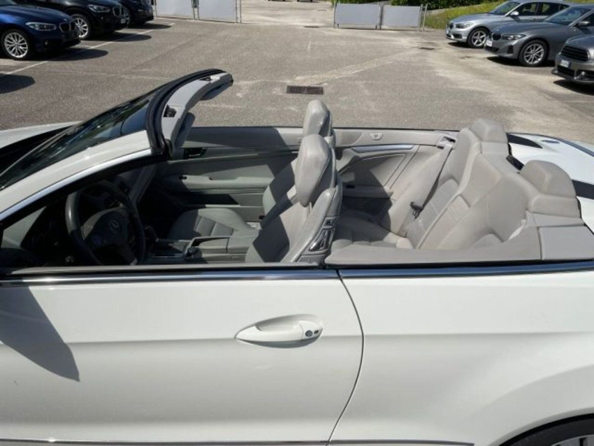 Mercedes-Benz Classe E Cabrio 220 CDI Cabrio Executive (14)