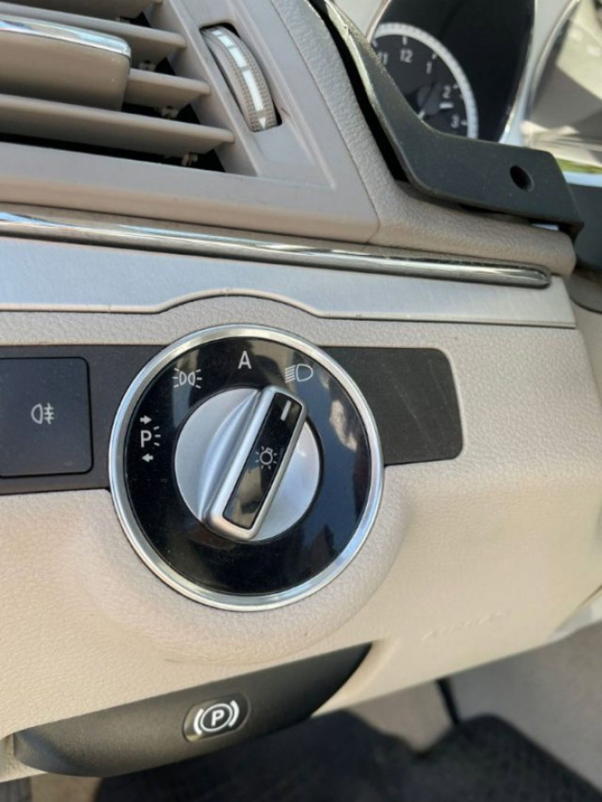 Mercedes-Benz Classe E Cabrio 220 CDI Cabrio Executive (17)
