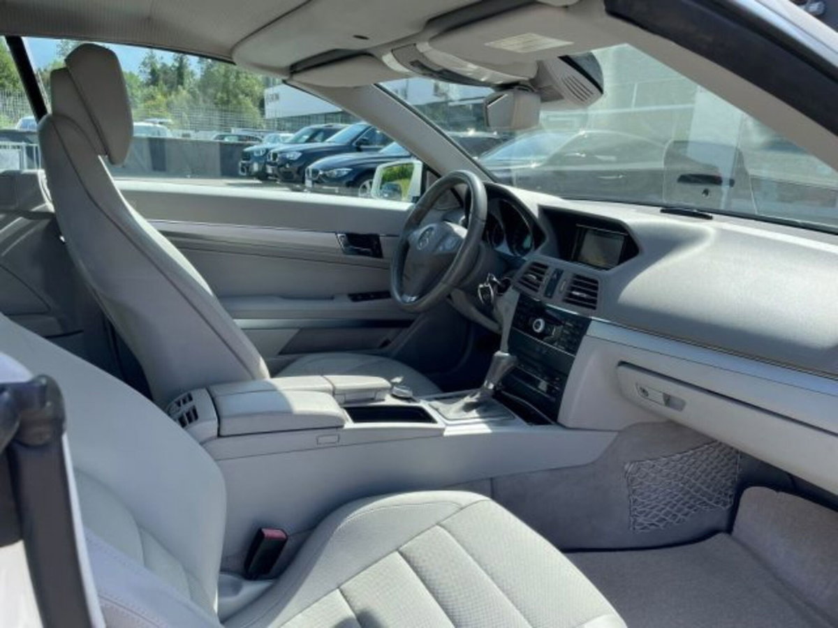 Mercedes-Benz Classe E Cabrio 220 CDI Cabrio Executive (19)