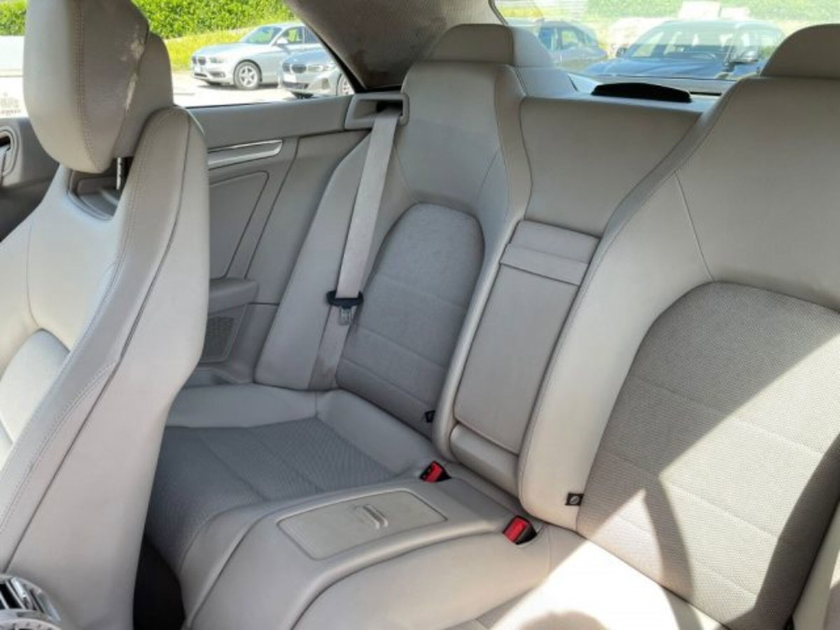 Mercedes-Benz Classe E Cabrio 220 CDI Cabrio Executive (20)