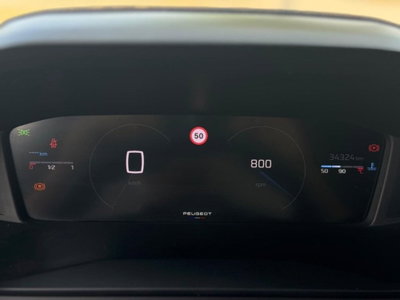 Peugeot 2008 PureTech 130 S&S Allure (14)
